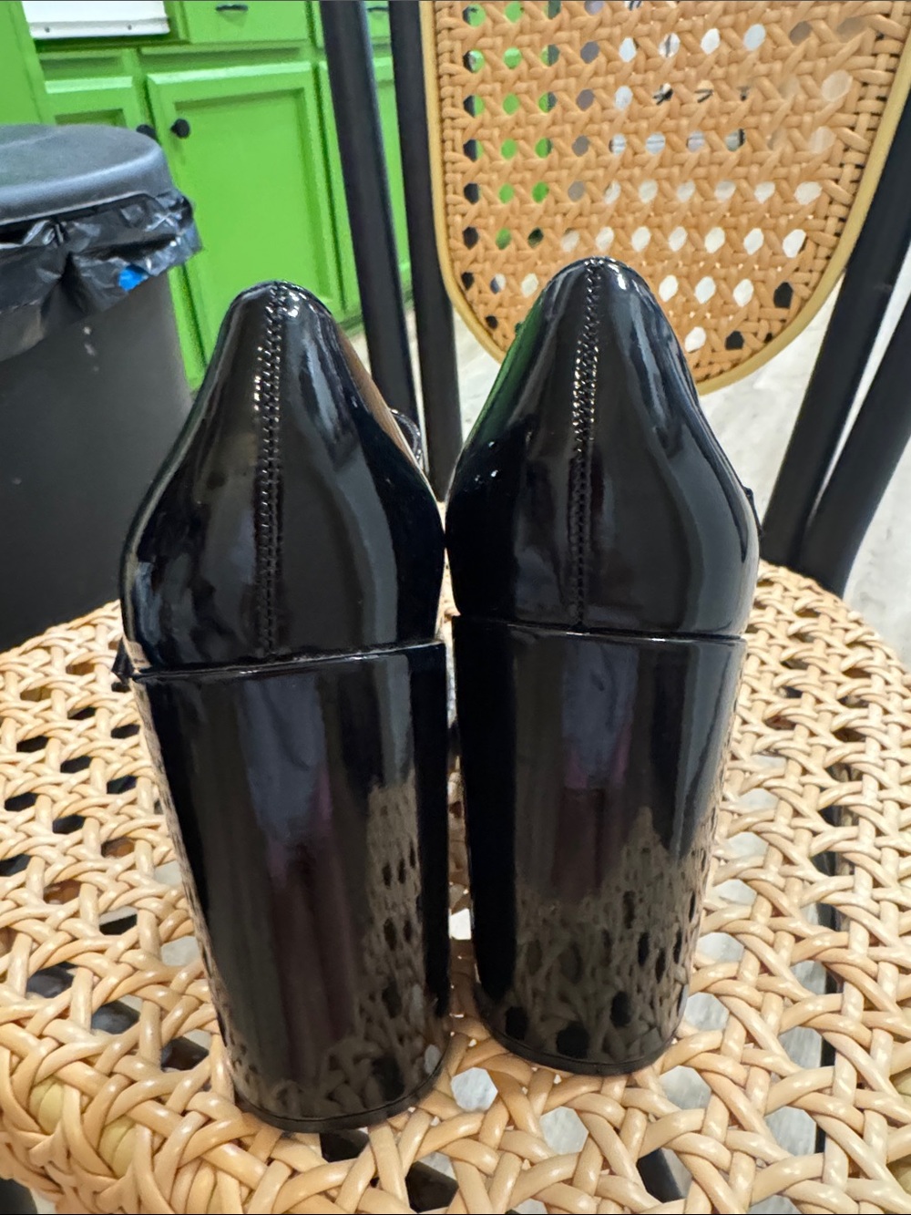 Steve Madden Patent single Strap Mary Jane Block Heel Pumps - Black - Picture 4 of 5